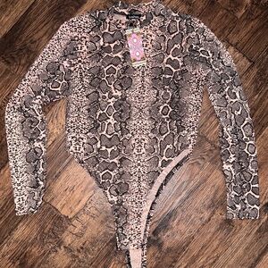 boohoo Women's Sexy Snakeskin Print Long Sleeve Turtleneck Jumpsuit Size 10